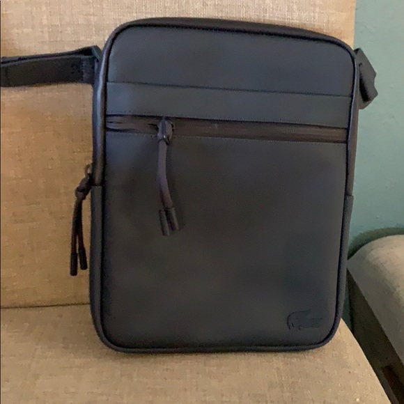 lacoste men's crossover bag